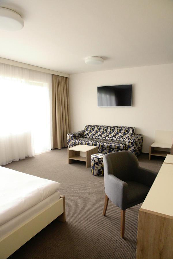 Hotel Devitka Janov Luaran gambar