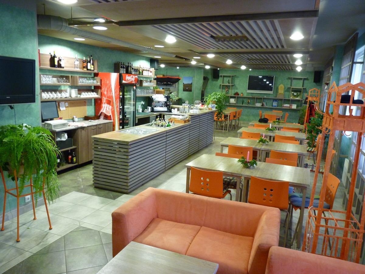 Hotel Devitka Janov Luaran gambar