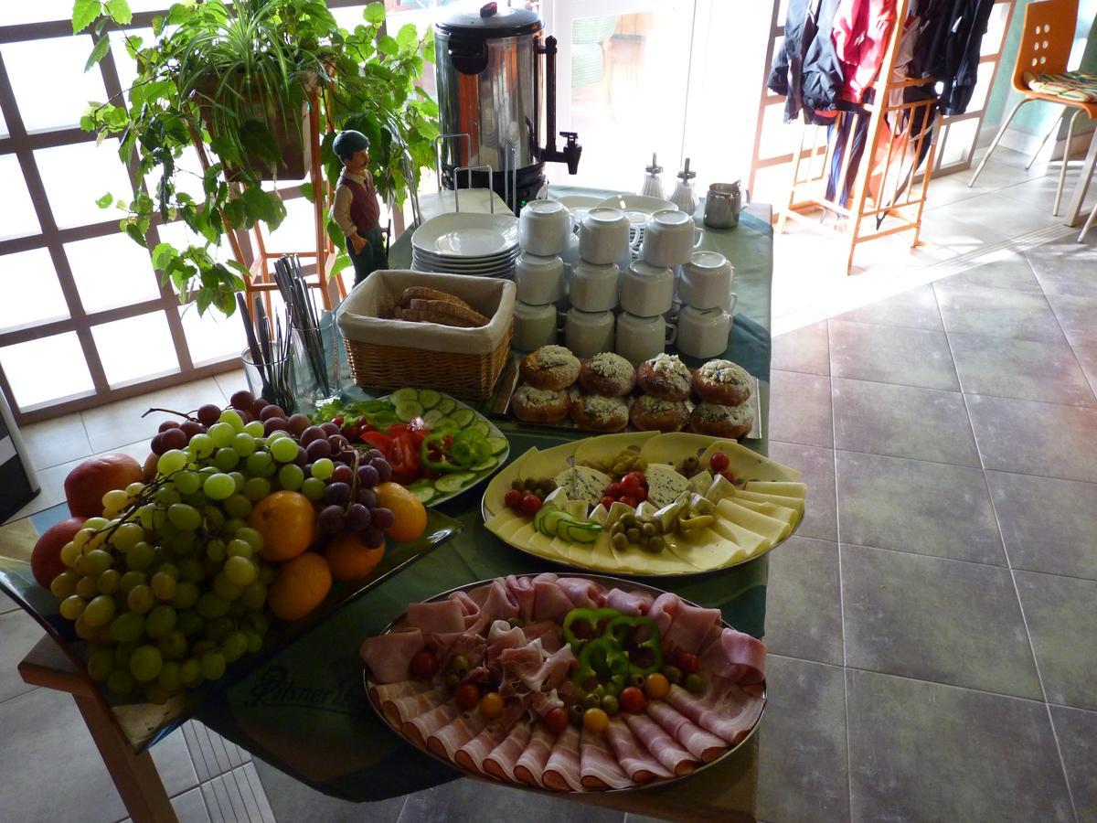 Hotel Devitka Janov Luaran gambar