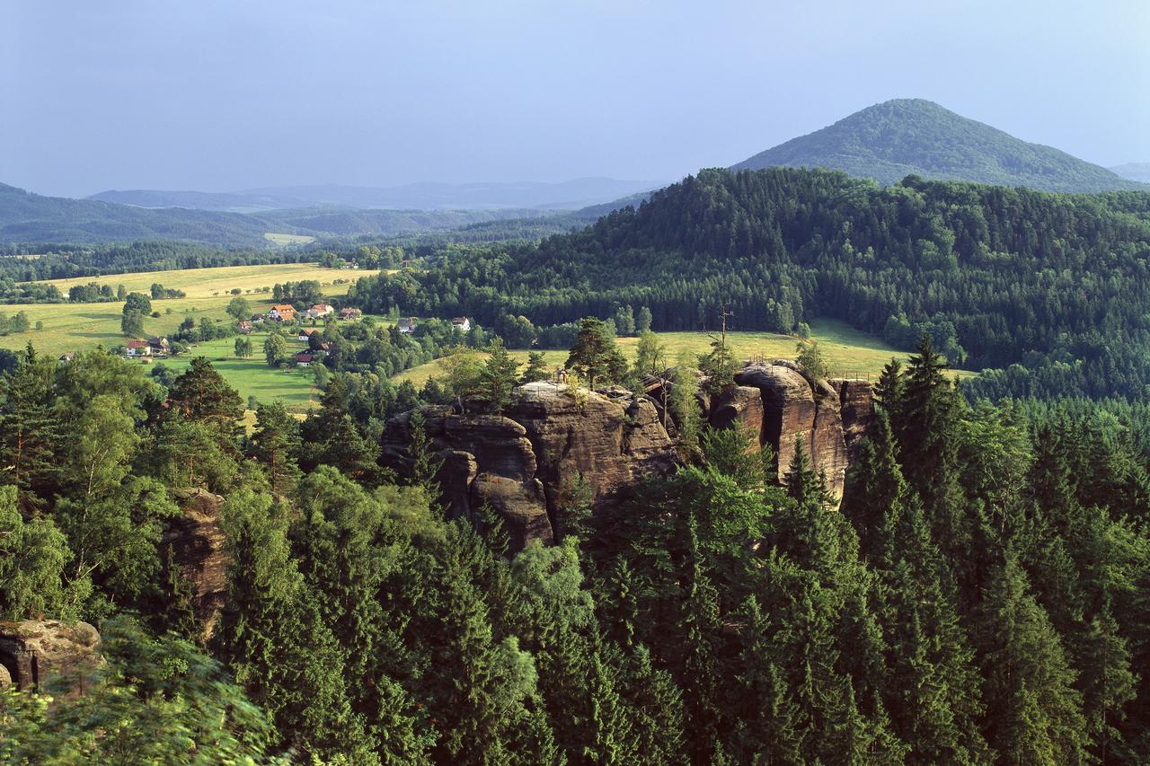 Hotel Devitka Janov Luaran gambar